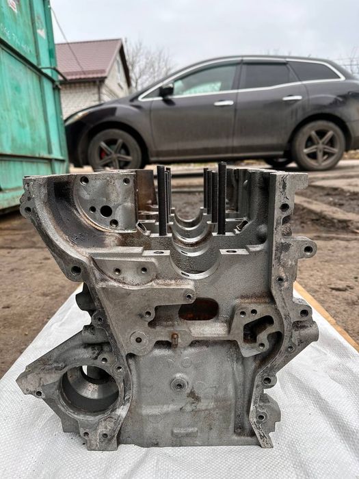 Блок двигателя Мазда сх7 2.3 турбо