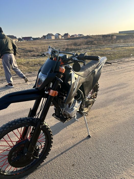 Кові Адванс 250–