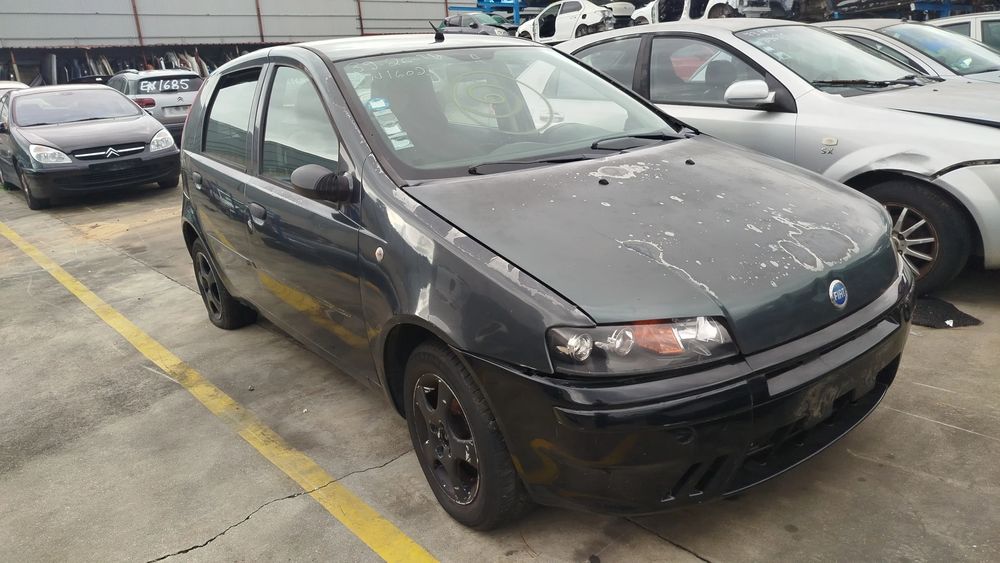 Para peças FIAT Punto (188_)