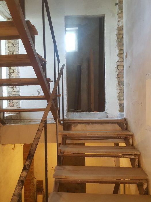 Продаж Хати Будинок 2 Поверха Загальна Площа 241. км