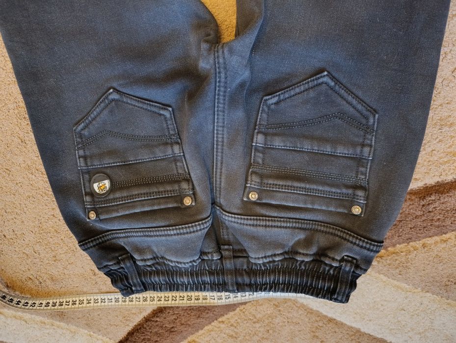 Джинси утеплені фірмові на 10-11 років