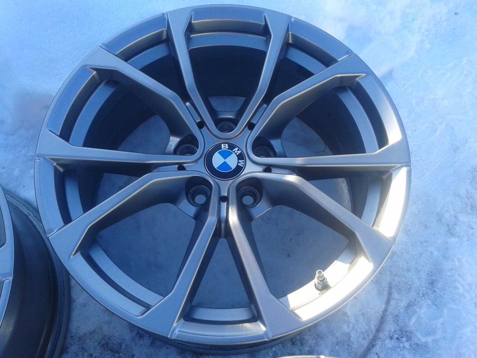 Oryginalne r17 felgi szare mielec jak nowe bmw g20 g21 g30 g31 f40 7,5 ...