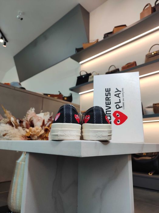 Кеди Converse x Comme Des Garcons Play Red Multi Hearts Low Top Black