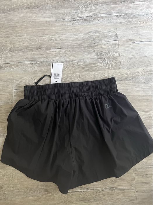 Damskie spodenki nowe 4F jak spódniczka czarne L/XL
