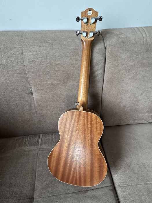 Ukulele tenorowe EverPlay model UK-26-30