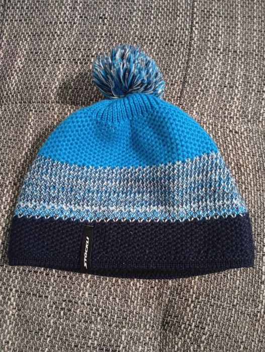Чоловіча тепла зимова в'язана шапка з вовни мериноса STÖCKLI Merino wool. One Size.