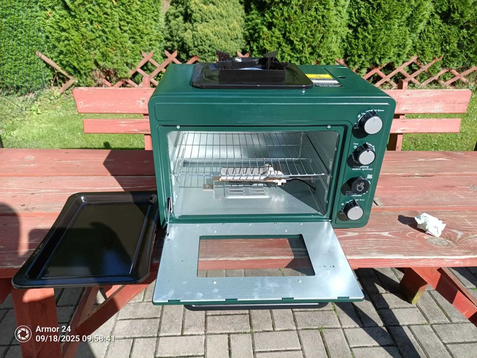 Kuchenka, piekarnik turystyczny