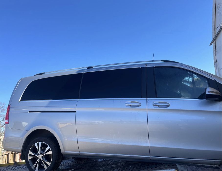 drzwi przesuwne  prawe elektrczyne mercedes v klasa 17 rok
