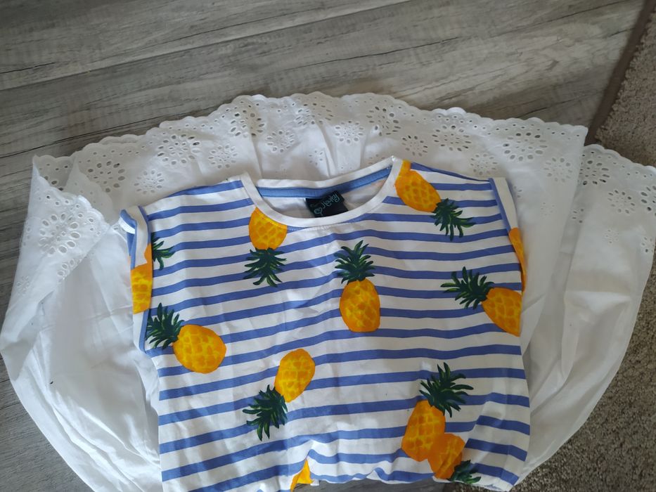 Piękna sukienka 128/134../25zł