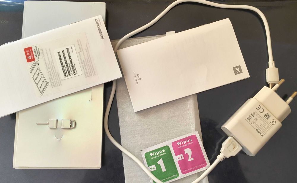 Telefon Xiaomi Mi9 6/128GB