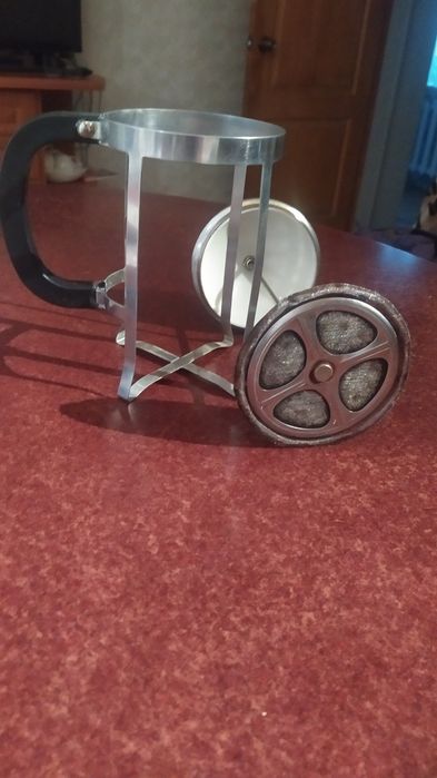 Різний посуд посуд