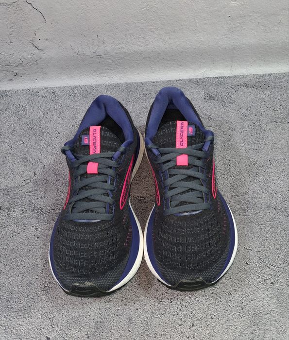 Кроссовки Brooks Glycerin 19 спортивные беговые женские Adrenaline GTS