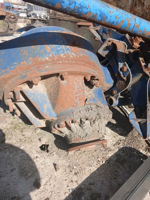 Продам ведущей мост с редуктором Volvo FH12 9