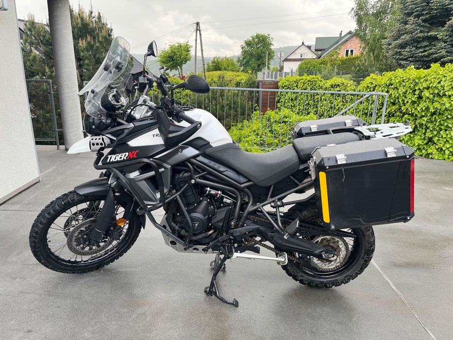 Triumph Tiger TRIUMPH TIGER 800 - dobrze wyposażony.
