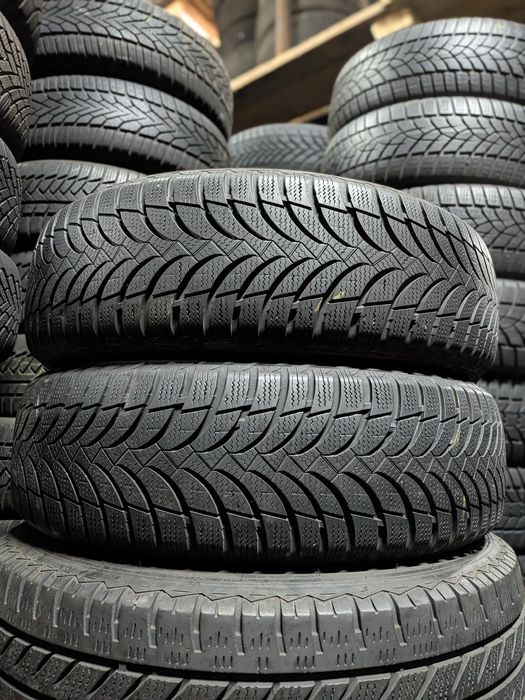 Резина зима зимові 215 70 r16 Nexen 2шт колеса шини Gtyres