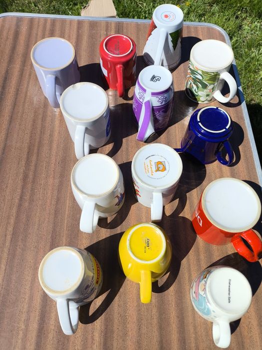 Zestaw kubków 12 szt.