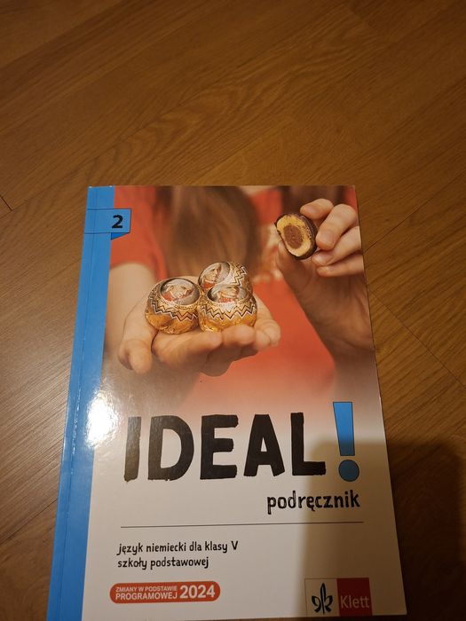 Podrecznik Ideal klasa 5
