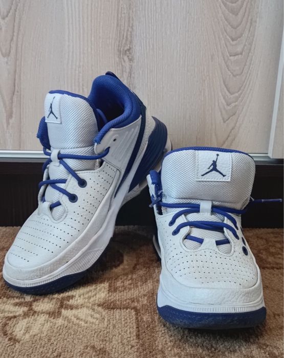 Кросівки Air Jordan 1 Flight 4