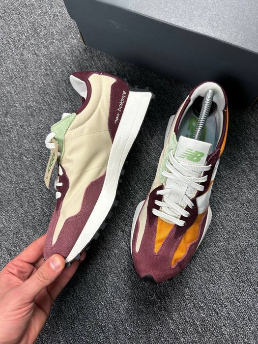 Кроссовки NEW BALANCE 327 оригинал Размер 42.5