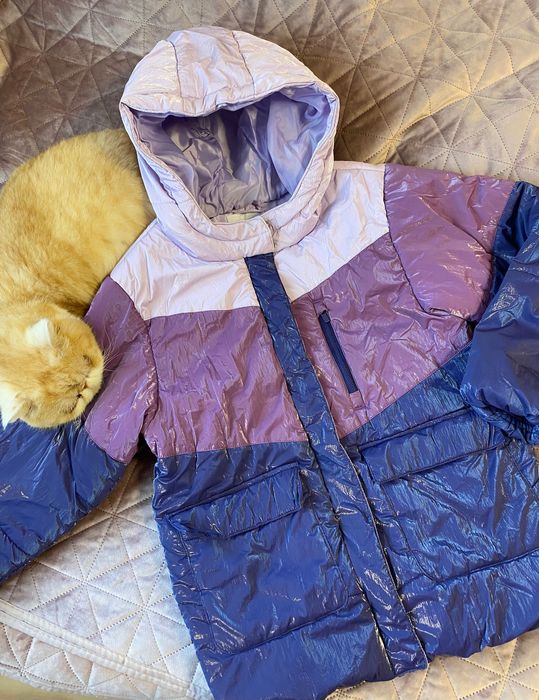 Куртка reserved для дівчинки 146 см