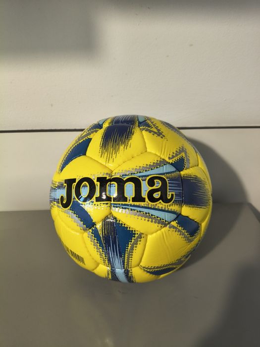 Piłka do piłki nożnej Joma nowa rozmiar 4