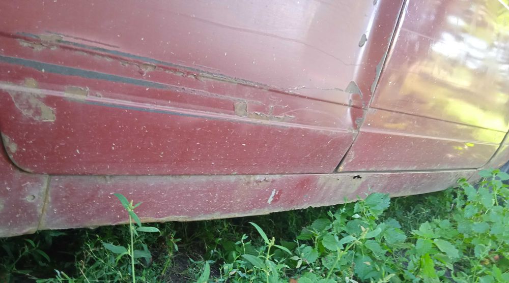 ВАЗ 21074 1987 р.в. червоний фаркоп газ пропан бензин на ходу димить