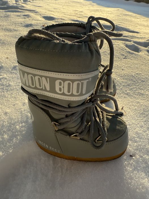 Moon boot дуже теплі чобітки дитячі