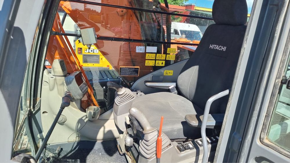 Экскаватор Hitachi ZX 180 , 2010 г