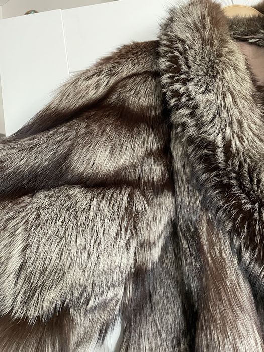 Sprzedam futro. Z lisa srebrnego
