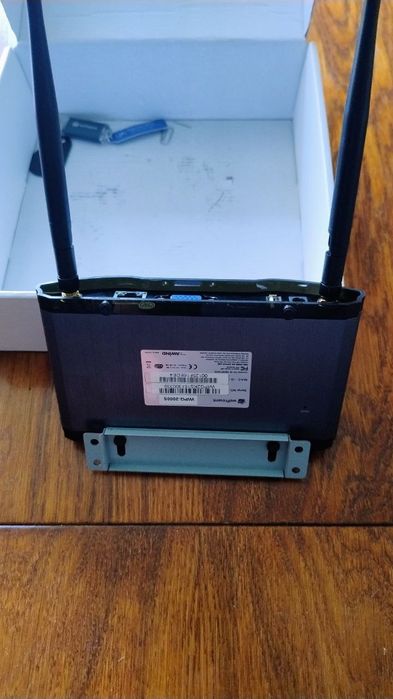 Система бездротових презентацій wePresent WiPG-2000 (Нова в коробці)