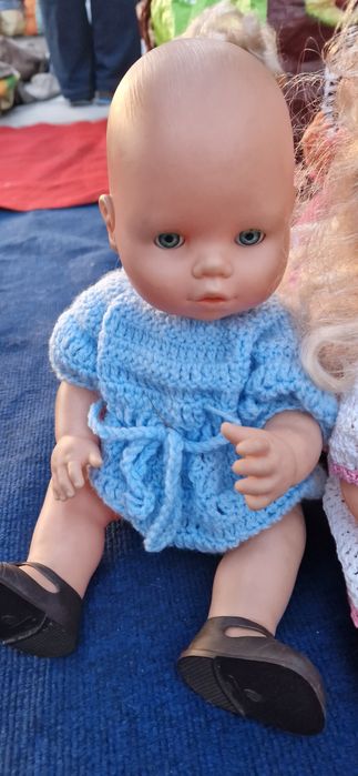 Bonecas vestidas com crochet