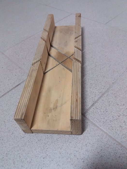 korytko do cięcia drewniane 45stopni OKAZJA