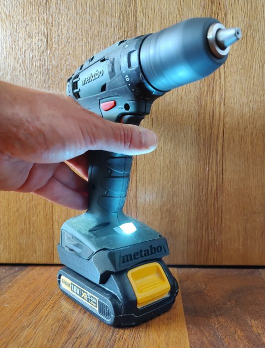 Adapter Metabo CAS 18V na baterie DeWalt XR18