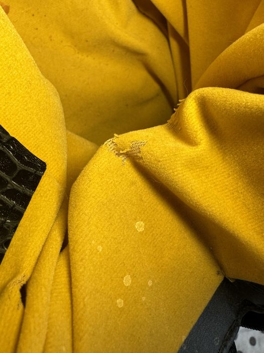 Czarna torebka w kratę