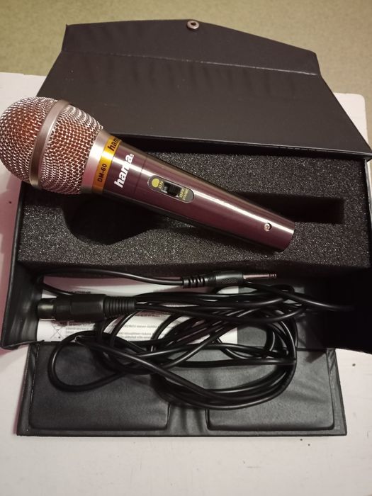 Новый микрофон дёшево.