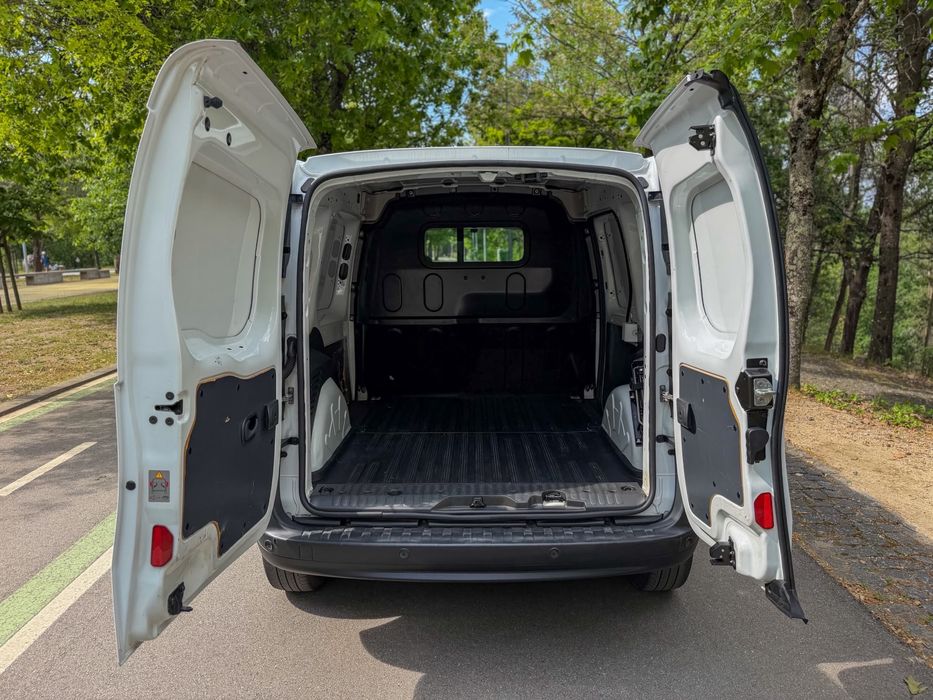 Renault kangoo 1.5 DCi Automatica