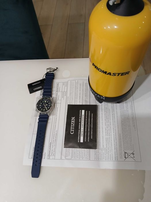 Citizen NY0040-09E diver 200m