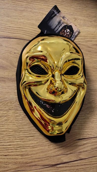 Złota maska halloween