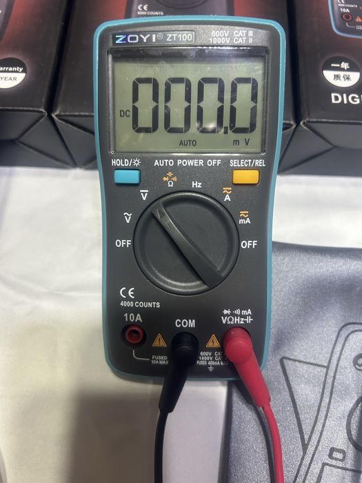 Цифровой мультиметр ZOYI ZT100