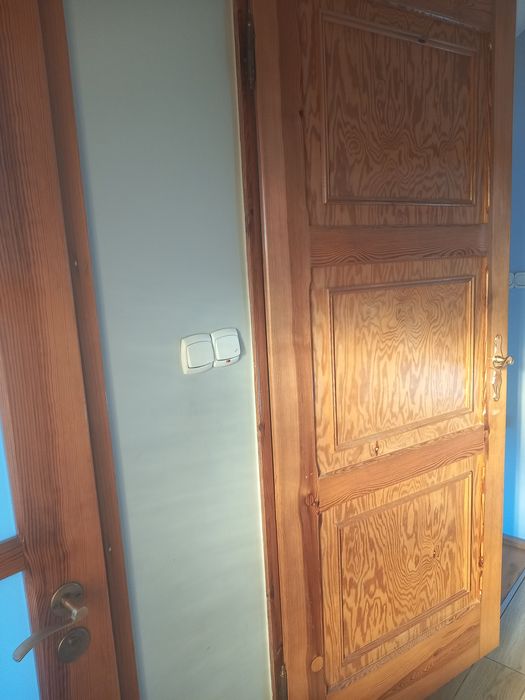 Drzwi wewnętrzne drewniane wraz z ościeżnicą 80, 60, 70