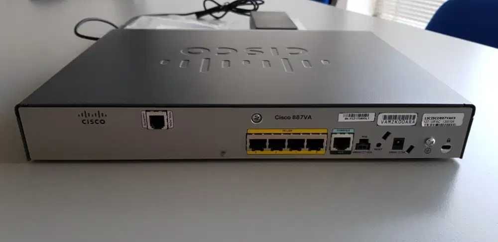 Router Cisco 887VA K9