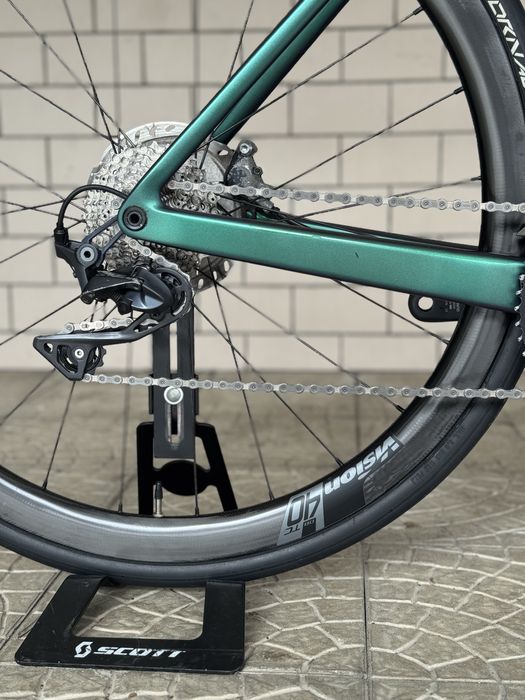 Bicicleta estrada Scott Addict RC / Carbono