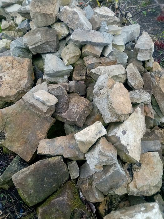 Камінь. Камінь...