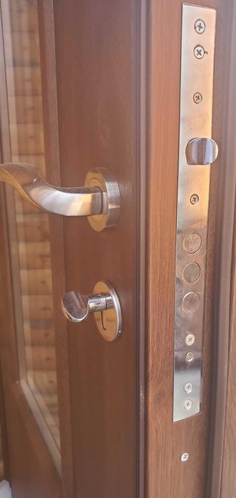 Drzwi zewnętrzne do domu