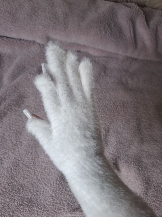 Теплі рукавички з отворами для пальців