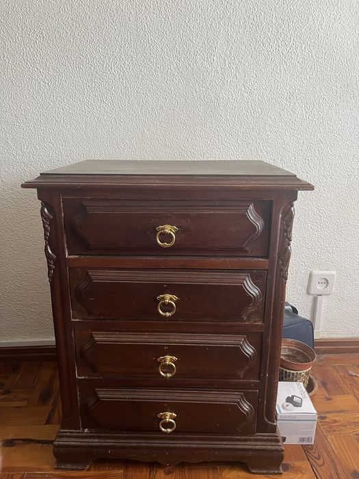 Mesa de cabeceira