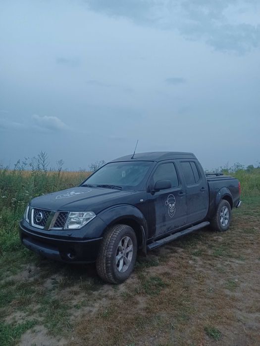 Ніссан навара д40