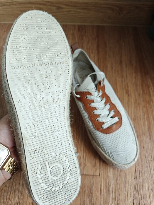 Espadryle bugatti wiązane damskie sneakersy plecionka platforma