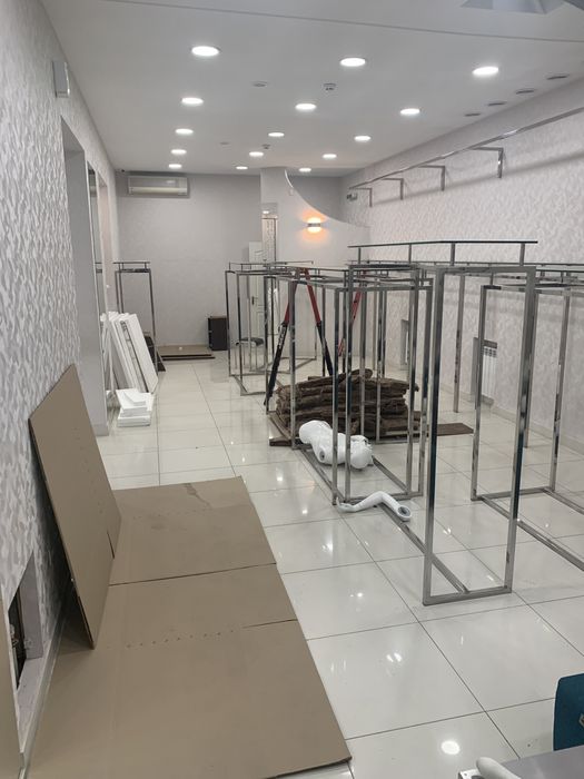 Сдам Помещение в Центре ул.Алчевских и Свободы Sобщ.= 304м