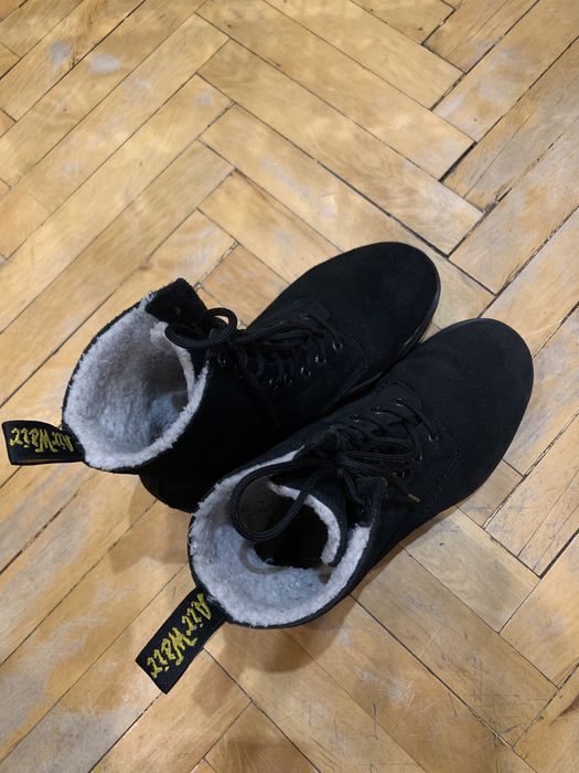 Dr Martens черевики замшеві на хутрі